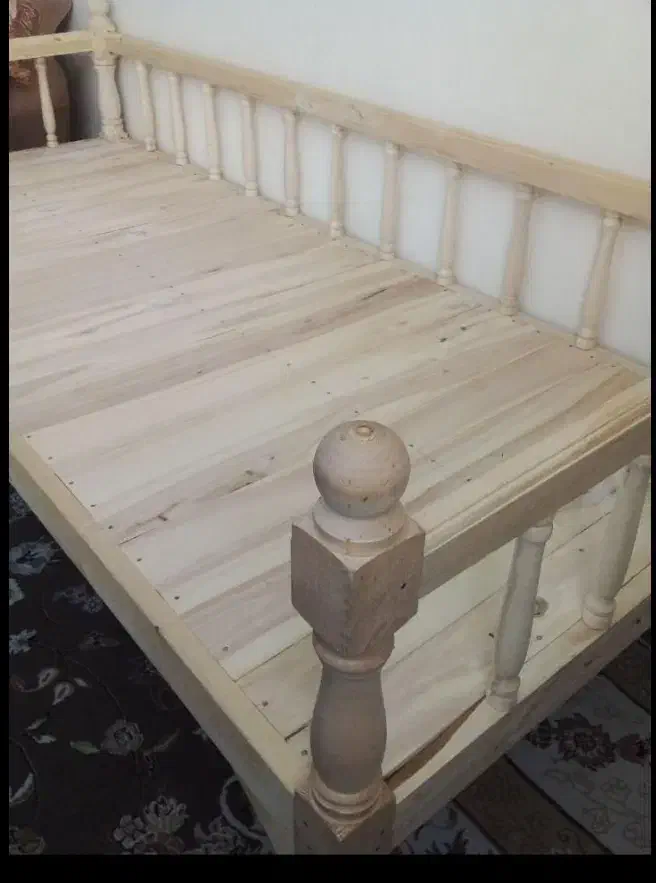 تخت سنتی|مبلمان خانگی و میز عسلی|خرم‌آباد, |دیوار