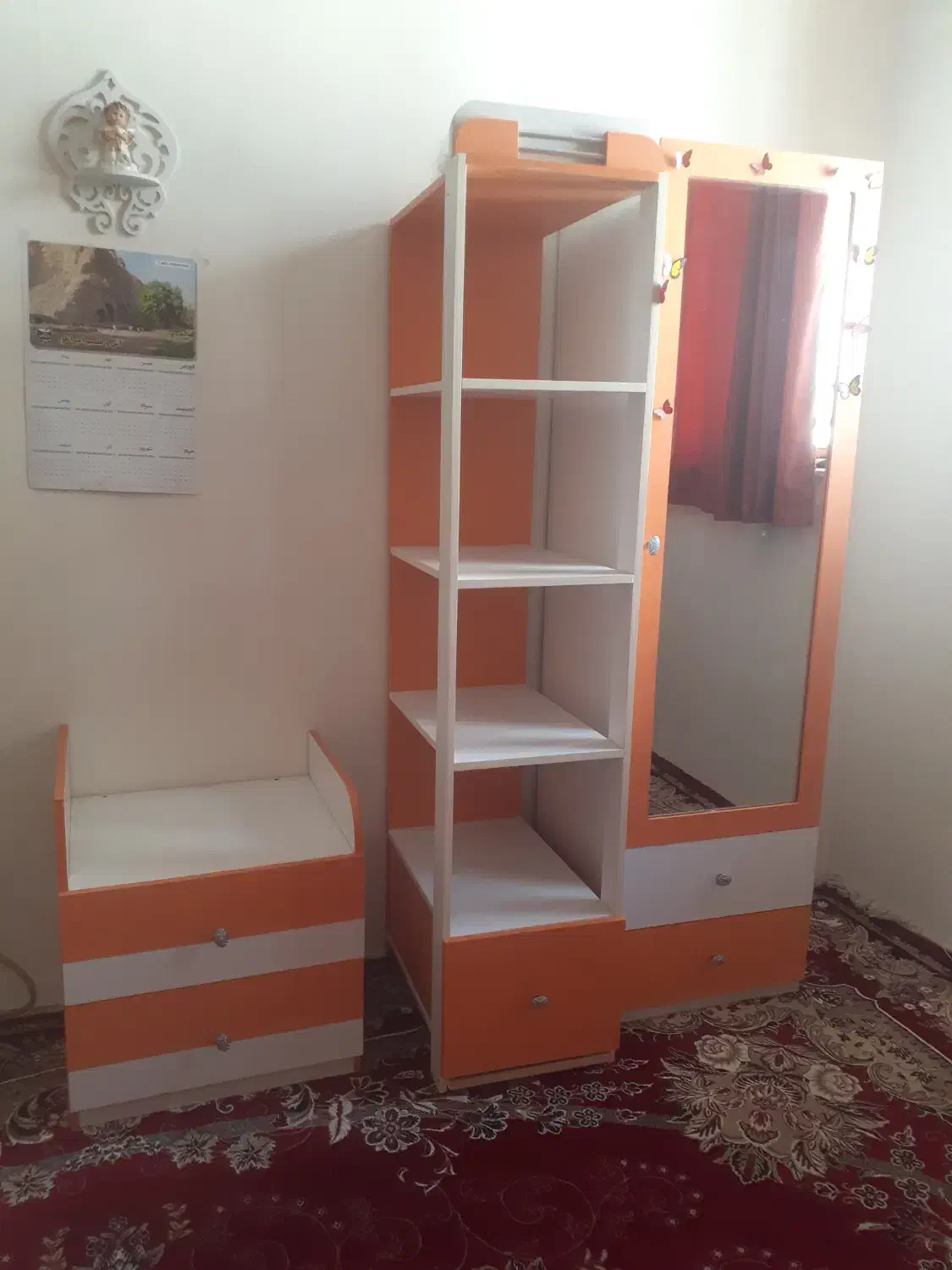 کمد|جاکفشی، کمد، دراور|کرمانشاه, |دیوار