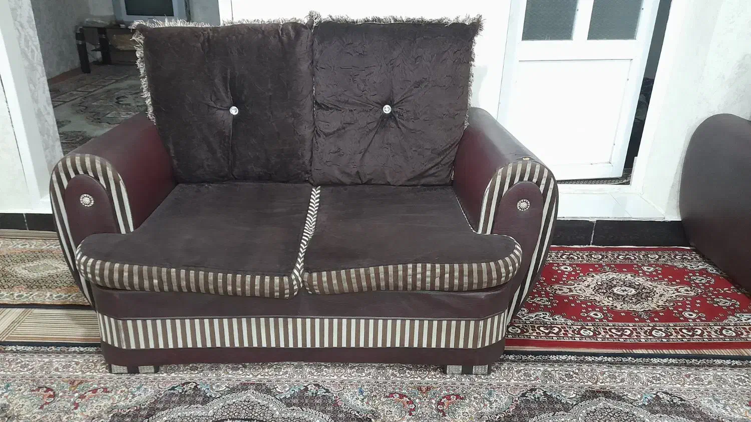 مبل خانگی راحتی|مبلمان خانگی و میز عسلی|اردبیل, |دیوار