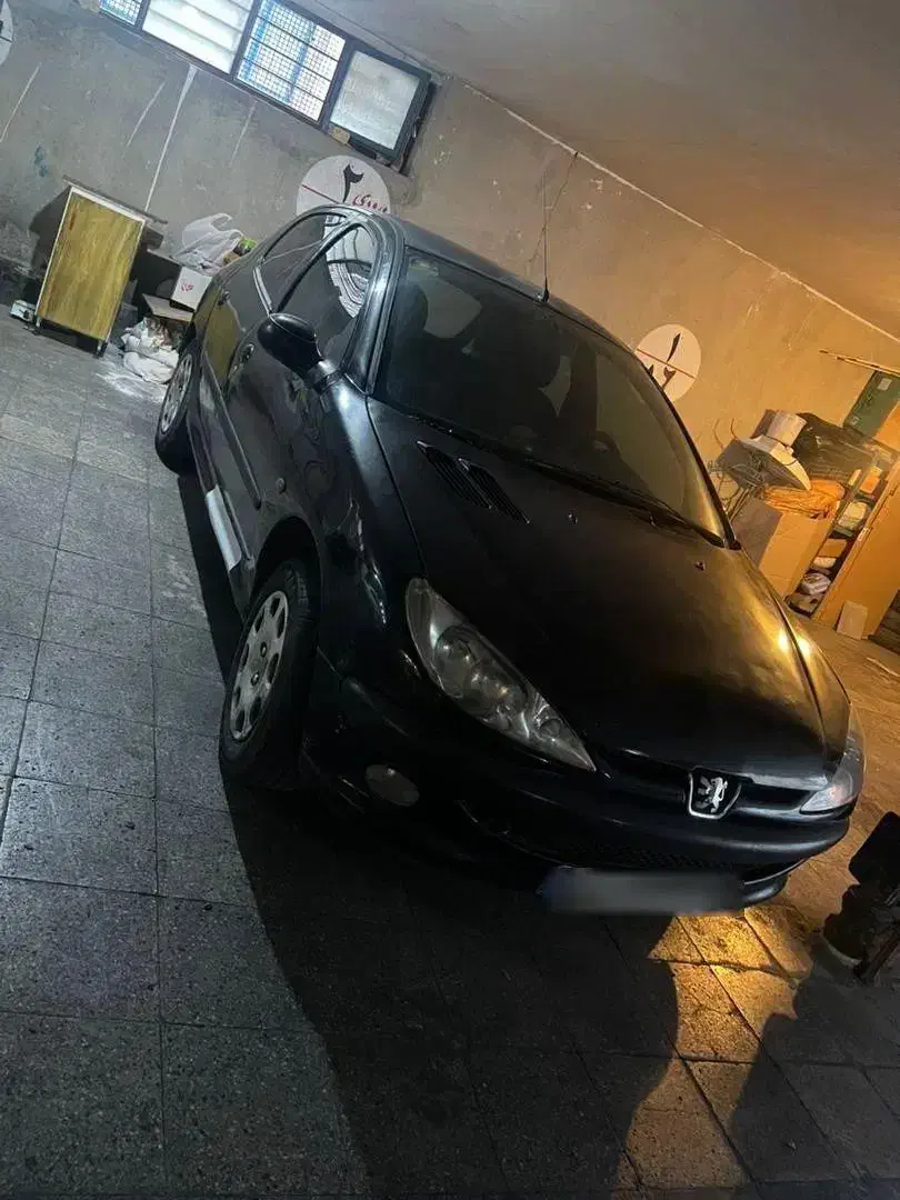 206 مدل 80 فرانسوی|خودرو سواری و وانت|تهران, استقلال|دیوار