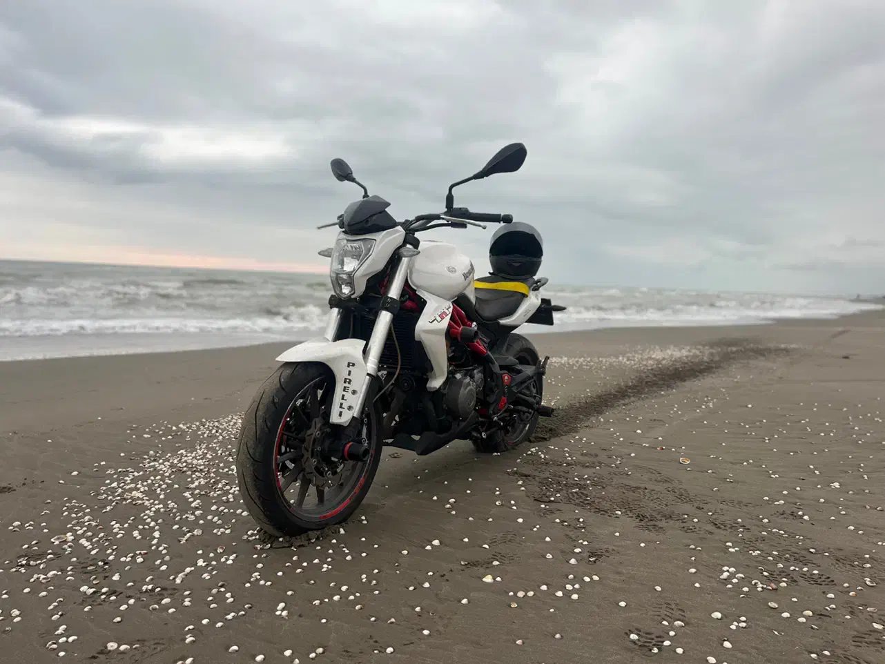 بنلی 300 مدل 96|موتورسیکلت|کرج, گوهردشت|دیوار