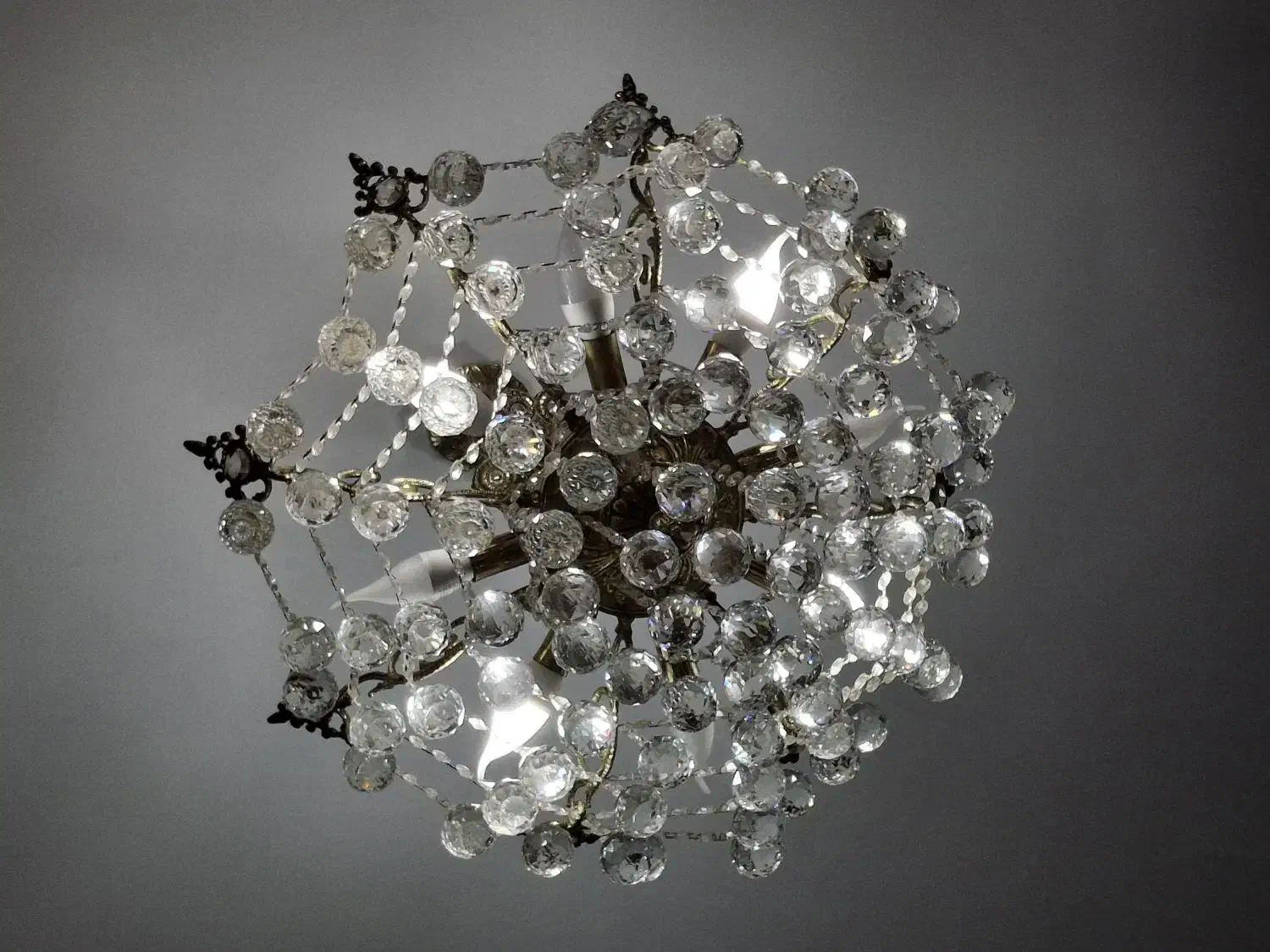 لوستر ۸ شاخه|لوستر و چراغ آویز|هشتگرد, شهرک بعثت|دیوار