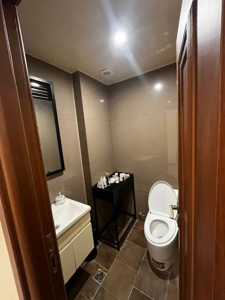 آپارتمان ۹۰ متری ۲ خواب /فول امکانات /کیکاووس