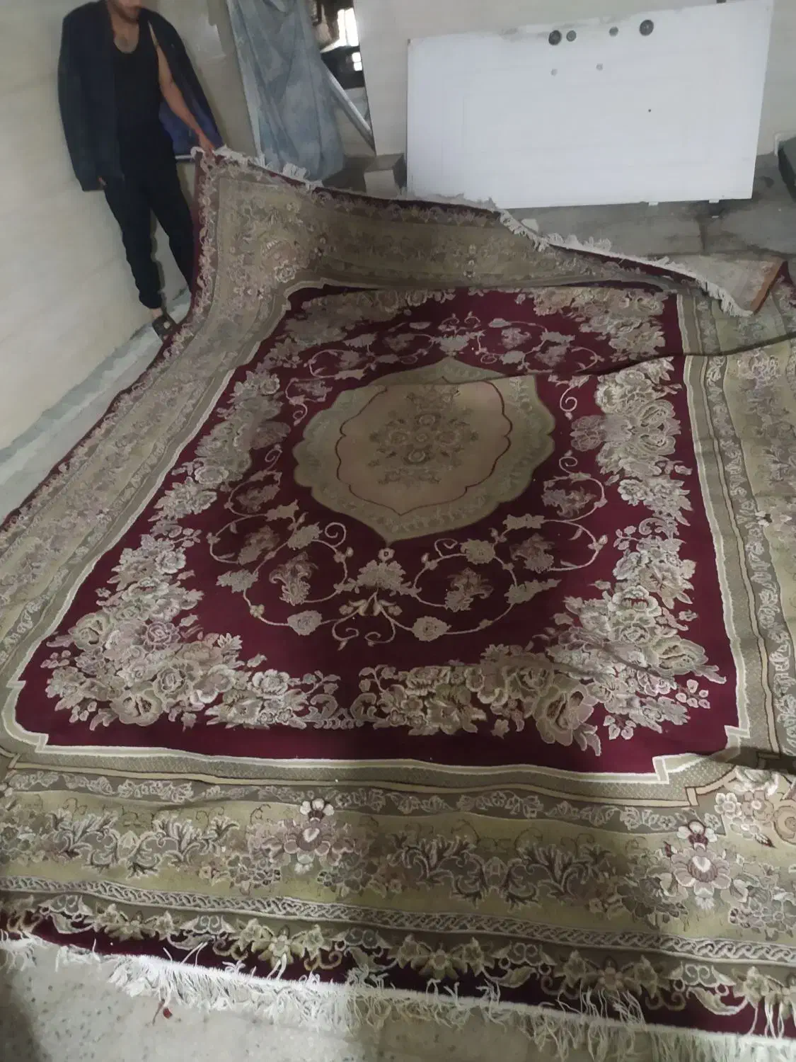 قالی ۱۲متری|فرش|اهواز, کمپلو جنوبی|دیوار