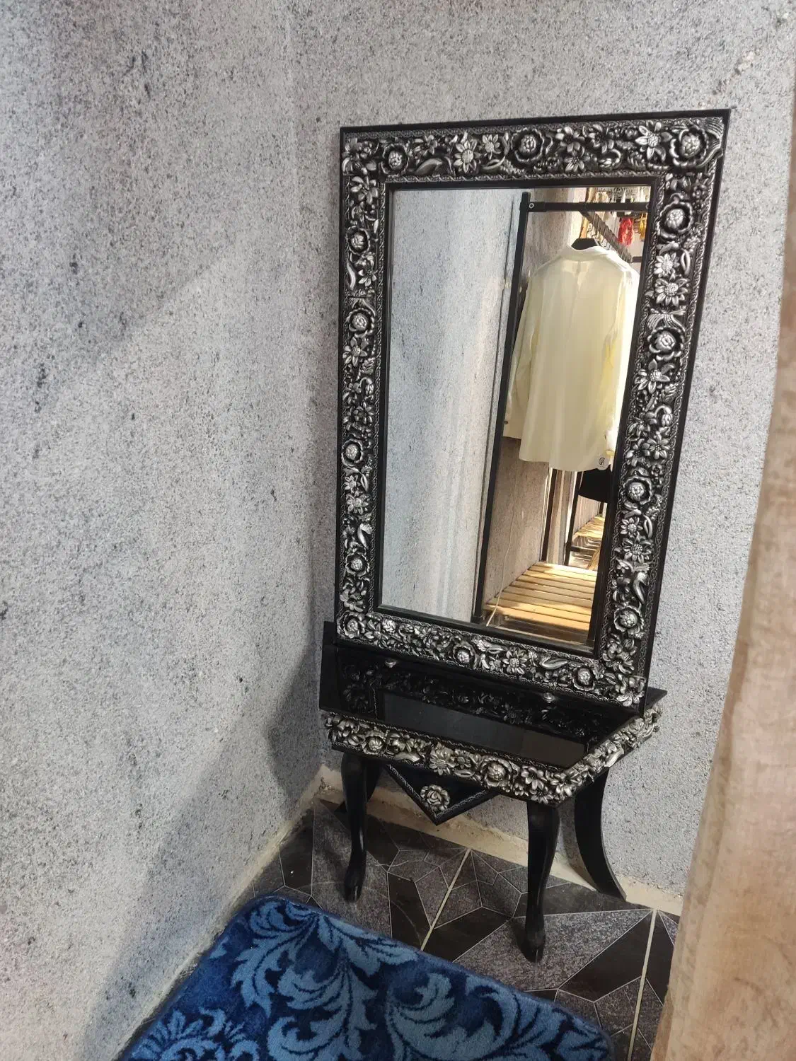 آینه|آینه|کنگاور, |دیوار