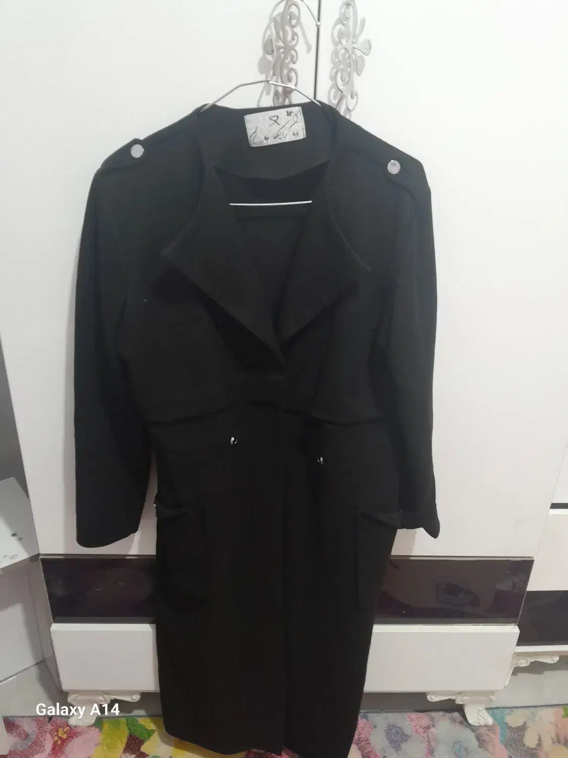 پالتو زنانه به فروش می رسد|لباس|شیراز, سعدیه جنوبی|دیوار