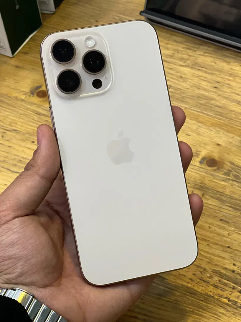 16promax 256/zaa %98 بارگارانتی شرکتی|موبایل|یزد, |دیوار