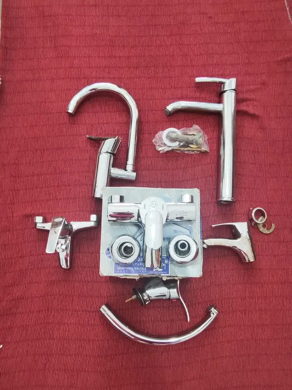 انواع شیرهای حمام، سینک و روشویی|لوازم سرویس بهداشتی|قم, دورشهر|دیوار