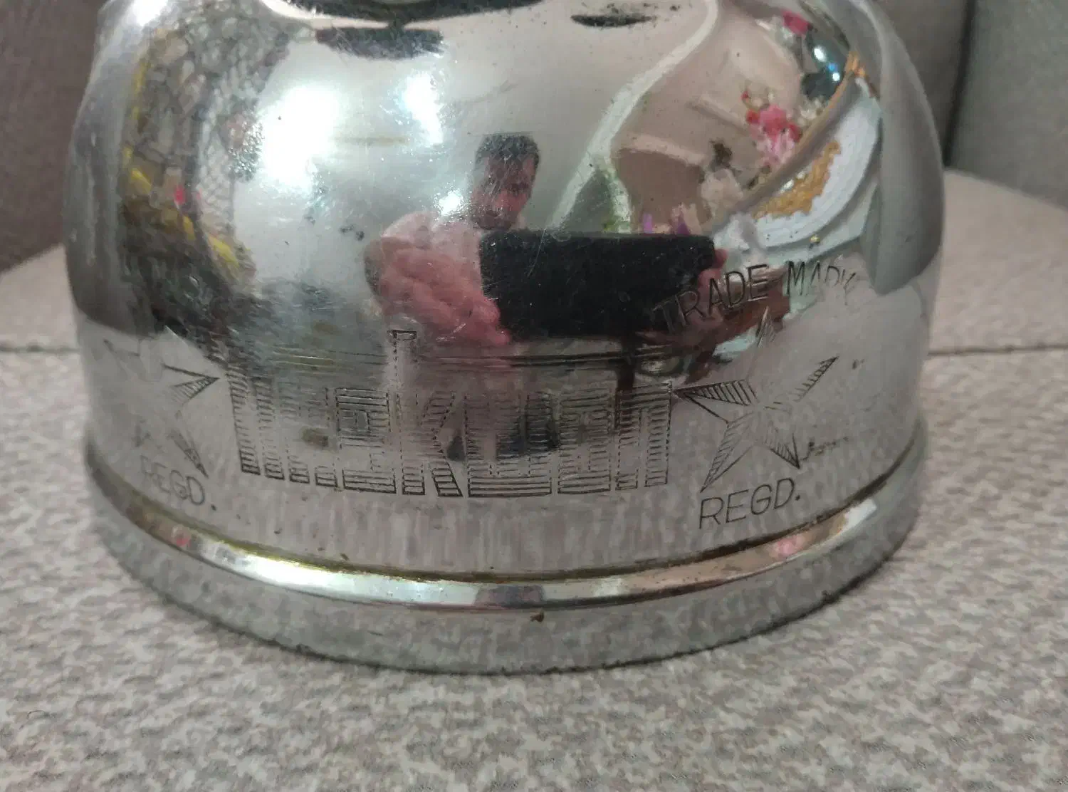 چراغ زنبوری|کلکسیون اشیاء عتیقه|تربت‌حیدریه, آبشار|دیوار