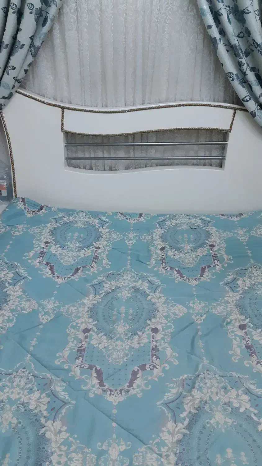 تخت دو نفره سفید|تخت و سرویس خواب|بروجرد, |دیوار