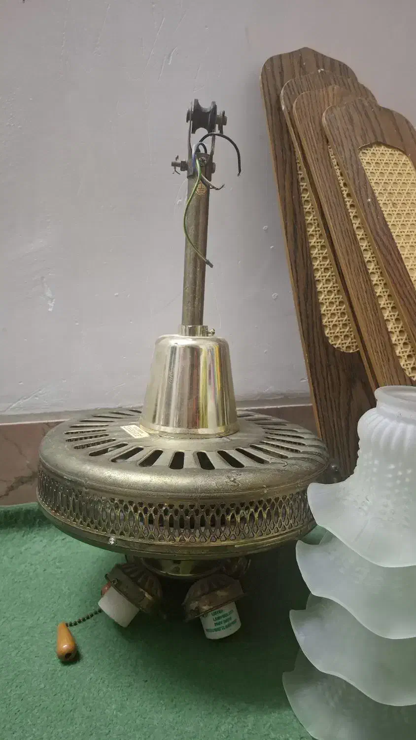 پنکه فانتزی|پنکه و تصفیه‌کنندهٔ هوا|مسجد سلیمان, |دیوار