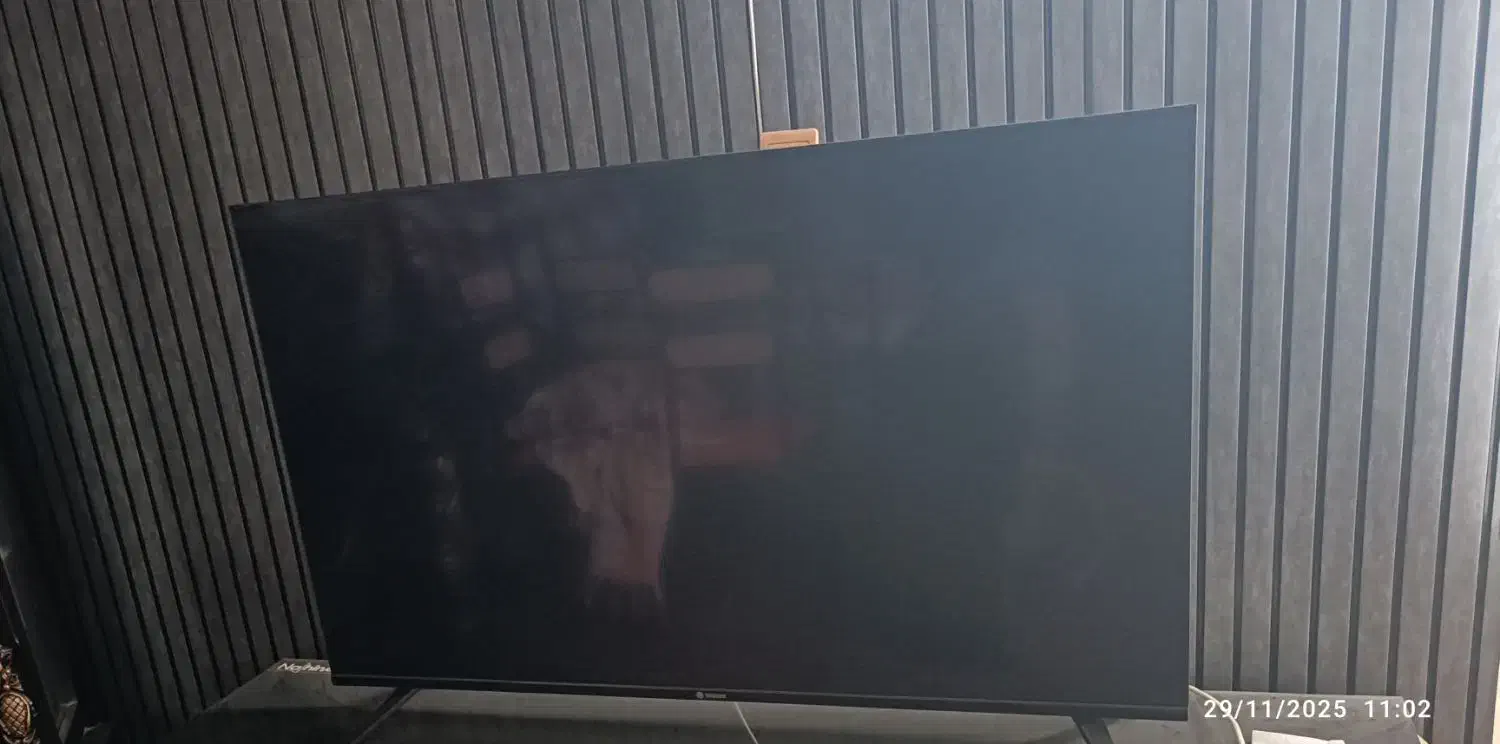 کازرون استوا|تلویزیون و پروژکتور|کازرون, |دیوار