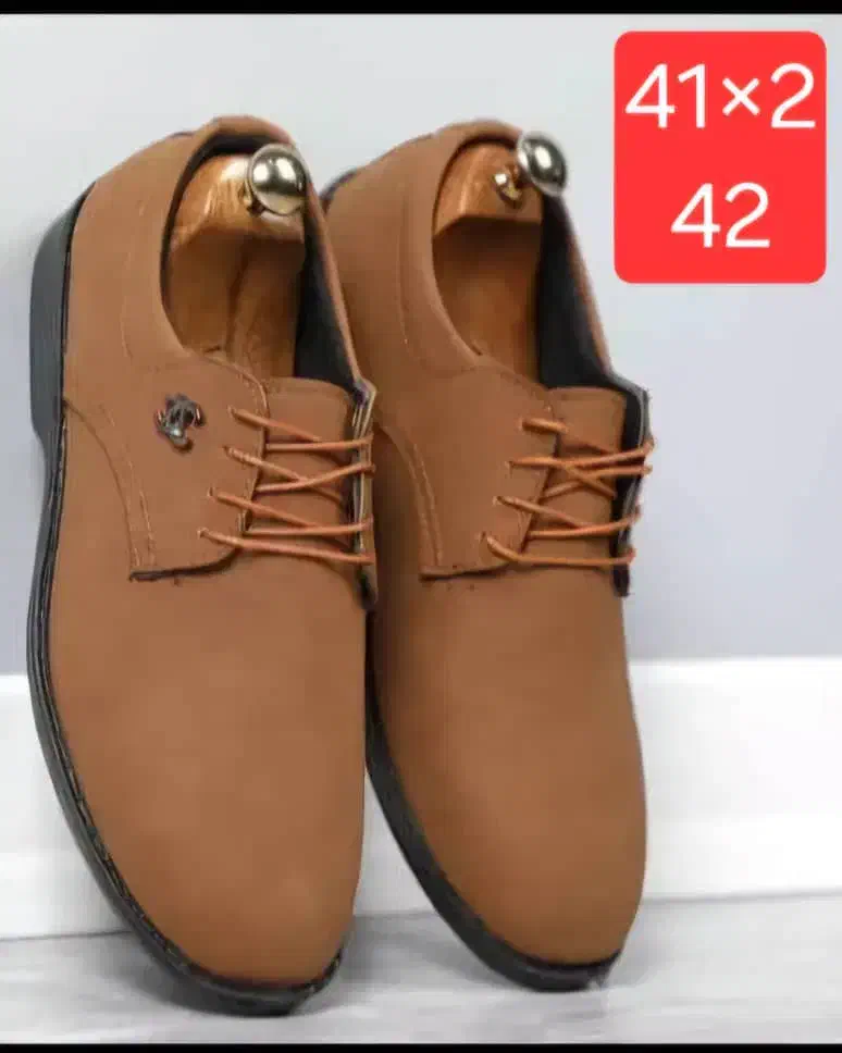 کفش مردانه|کیف، کفش، کمربند|رشت, منظریه|دیوار