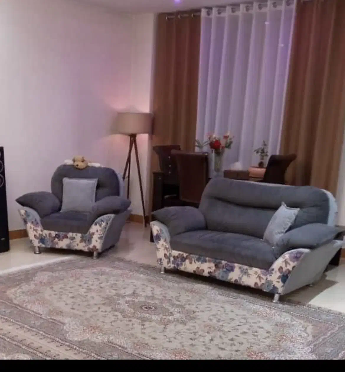 مبل به همراه میز وسط و عسلی|مبلمان خانگی و میز عسلی|کرج, ساماندهی|دیوار