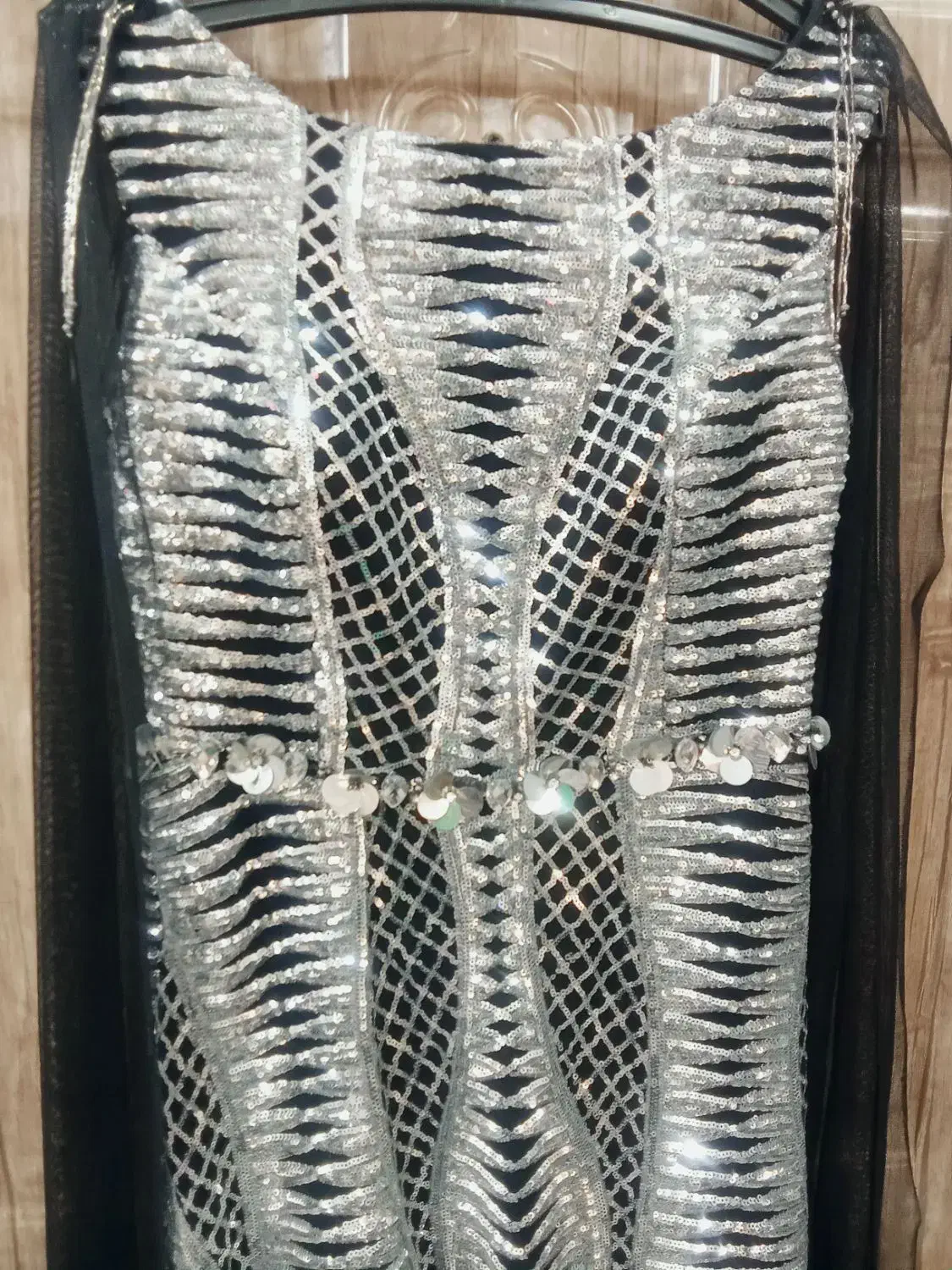 لباس مجلسی|لباس|الوند, |دیوار