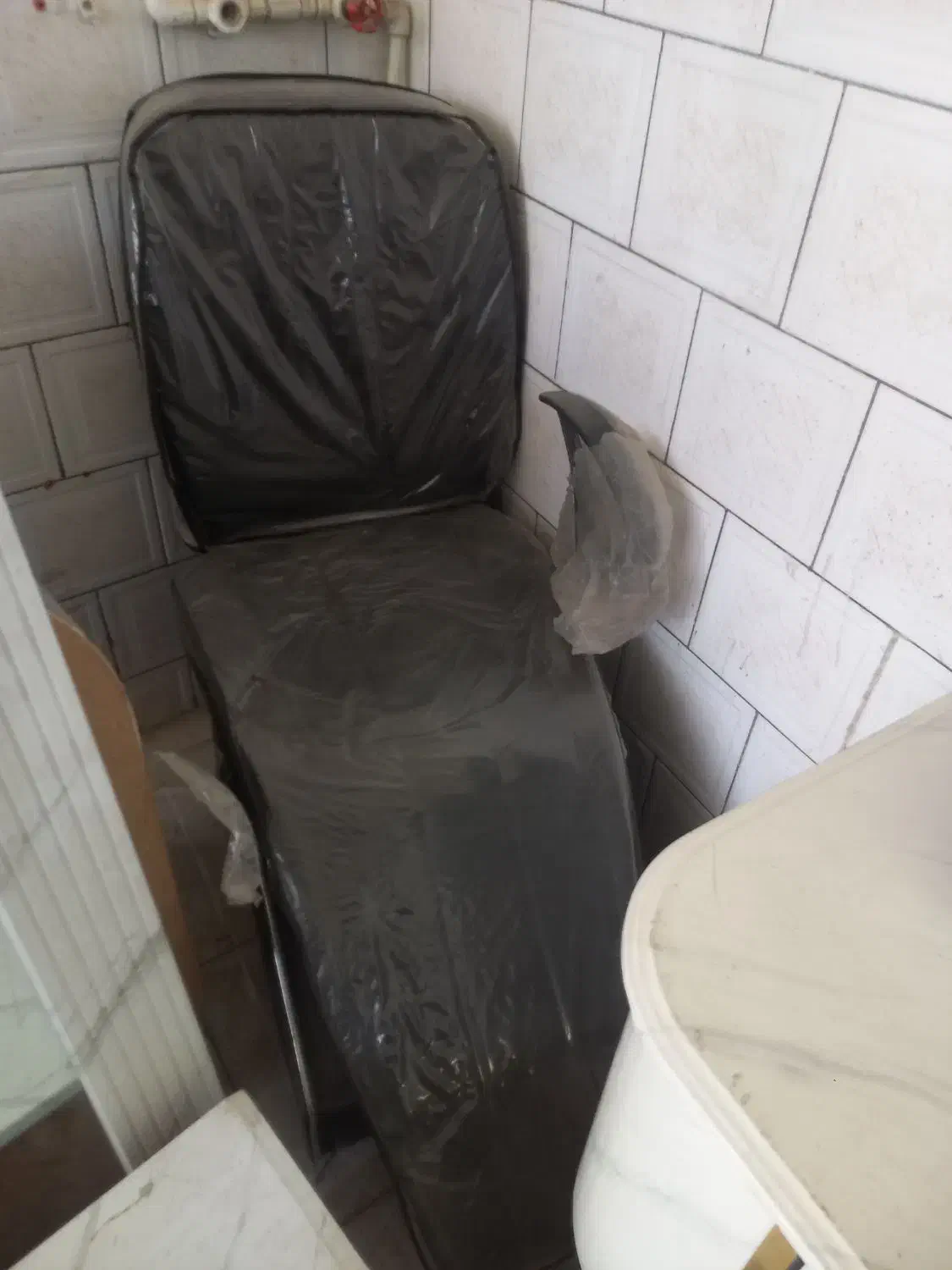 لوازم ارایشگاه|آرایشگاه و سالنهای زیبایی|فلاورجان, |دیوار