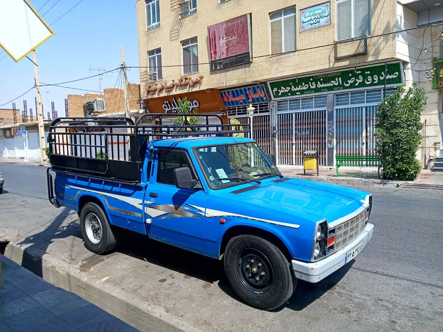 نیسان 1401 تمیز|خودرو سواری و وانت|جهرم, |دیوار