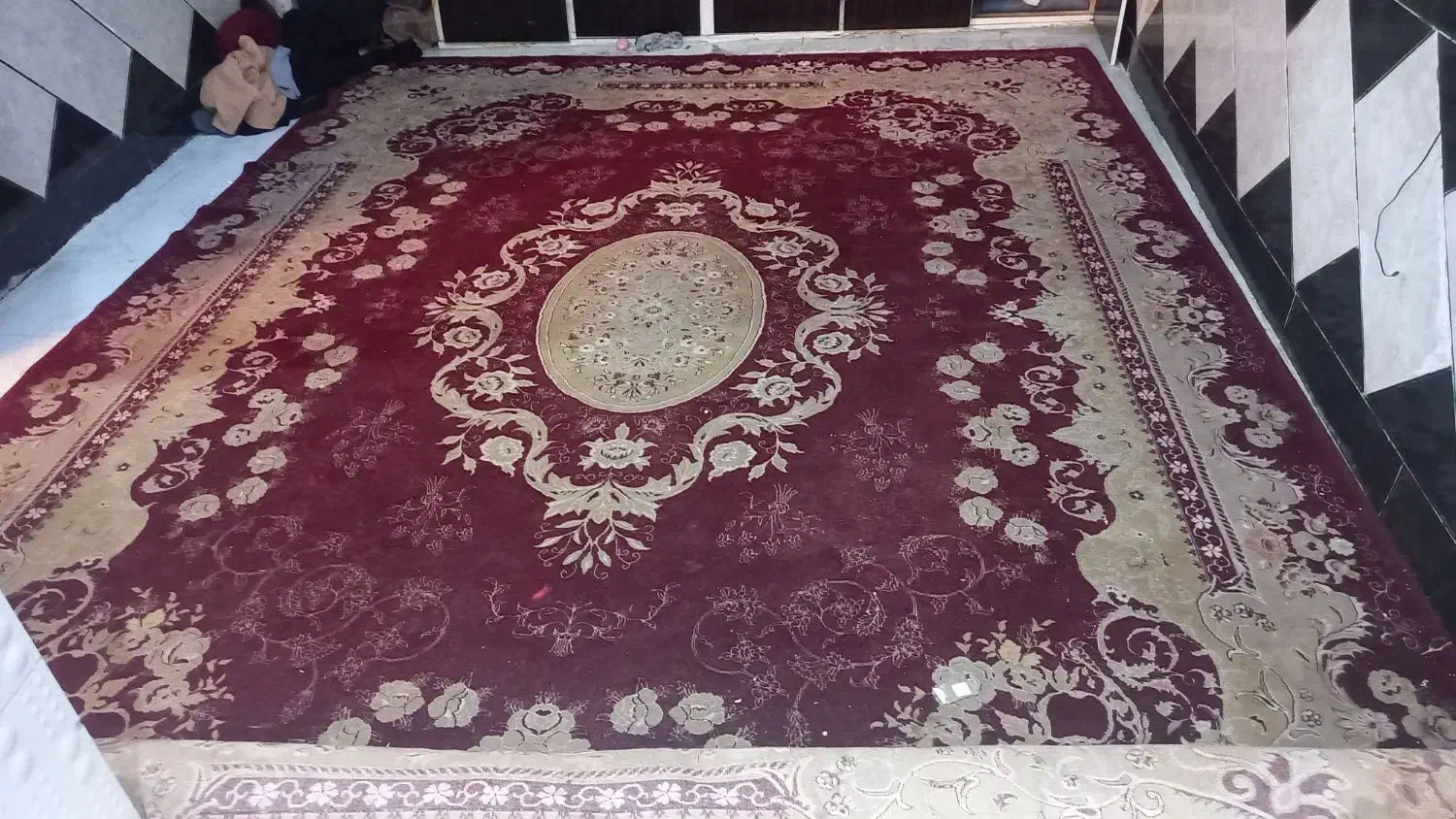 فرش ۱۲ متری|فرش|خرمشهر, |دیوار