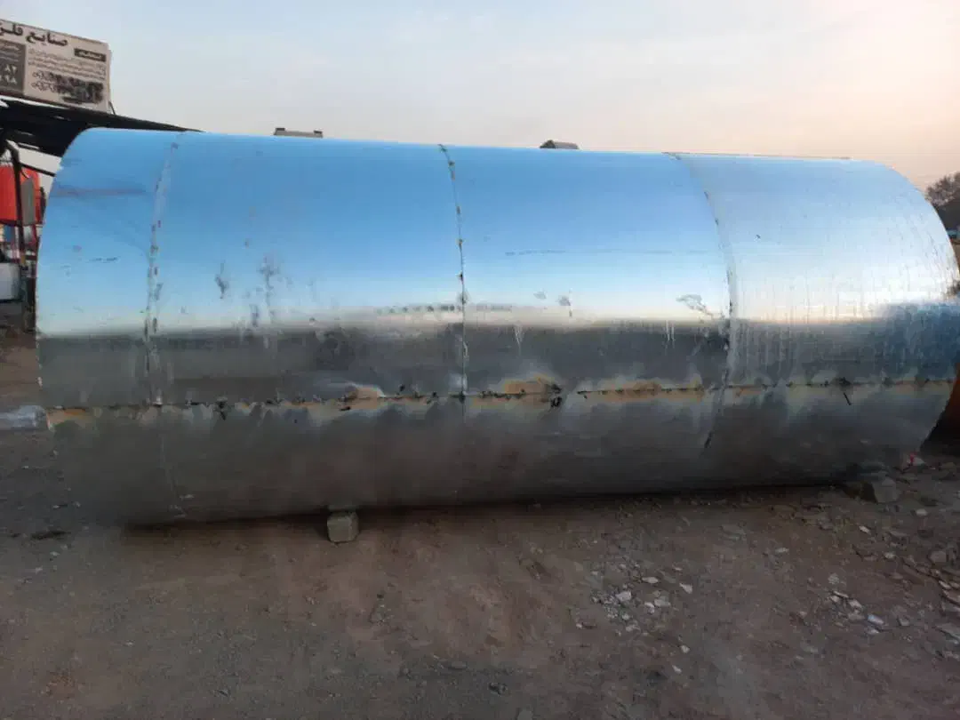 تانکر مخزن آب سوخت گازوئیل ورق گالوانیزه۸هزار|مصالح و تجهیزات ساختمان|تهران, وردآورد|دیوار