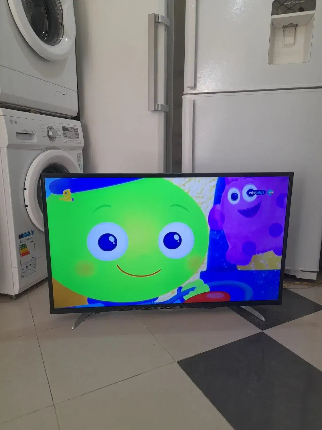 دوو ۴۳اینچ تمیز|تلویزیون و پروژکتور|سنندج, |دیوار