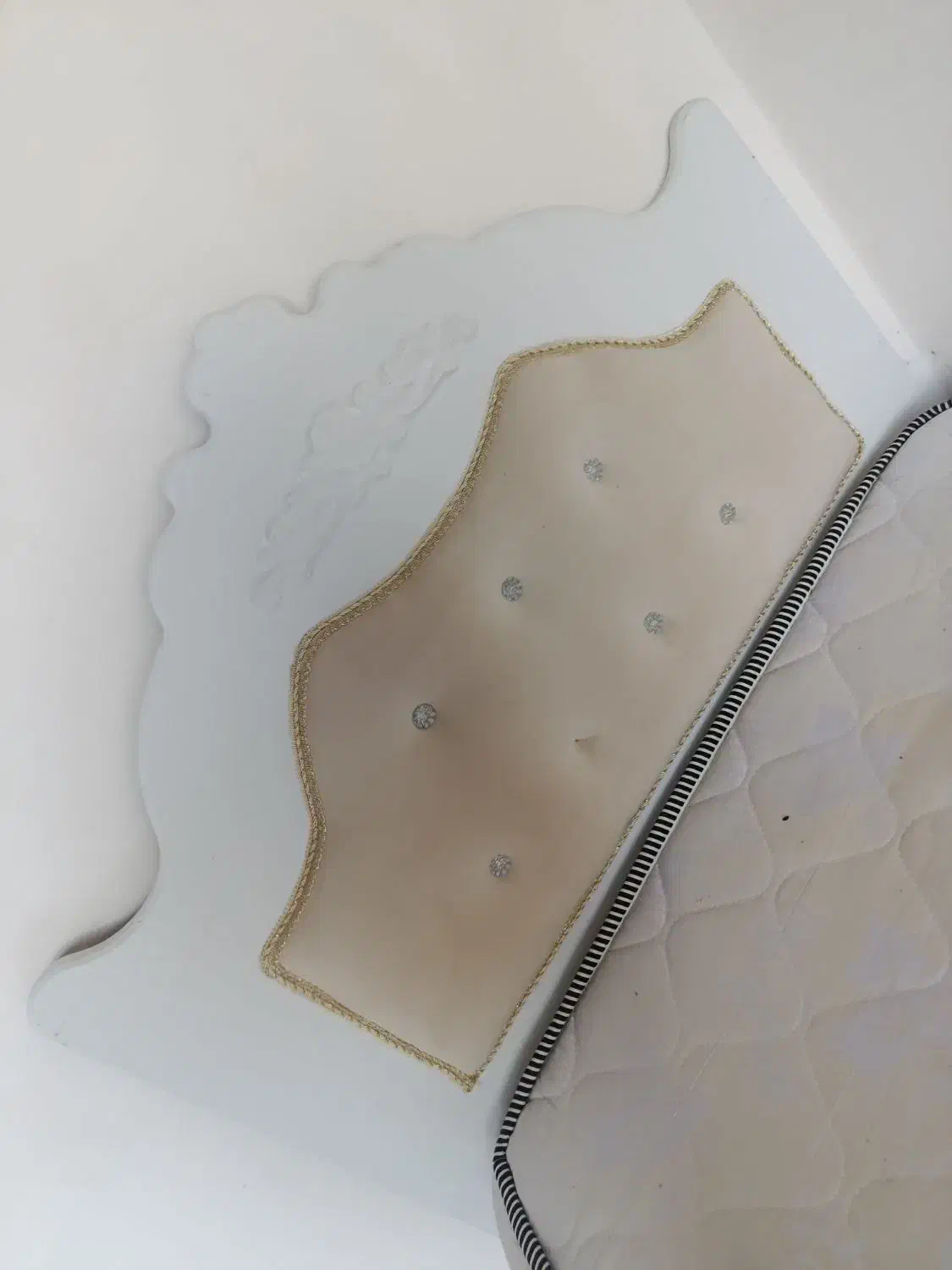 تخت خواب|تخت و سرویس خواب|رودسر, |دیوار