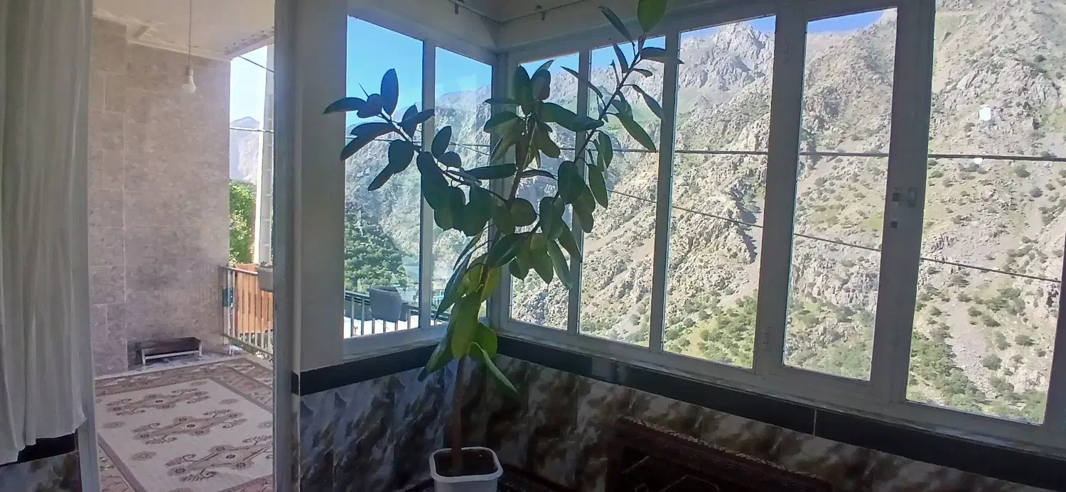 خانه اجاره ای یک شبه در اورامان تخت|اجارهٔ کوتاهمدت ویلا و باغ|اورامان, |دیوار