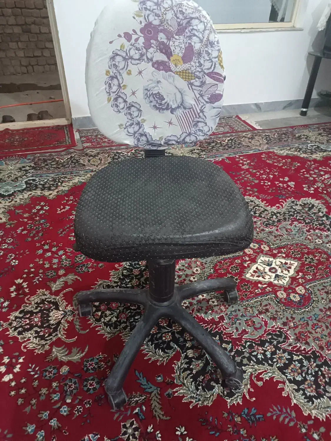 چند وسلیه خانه ارایشگاه|لباس|نورآباد, |دیوار