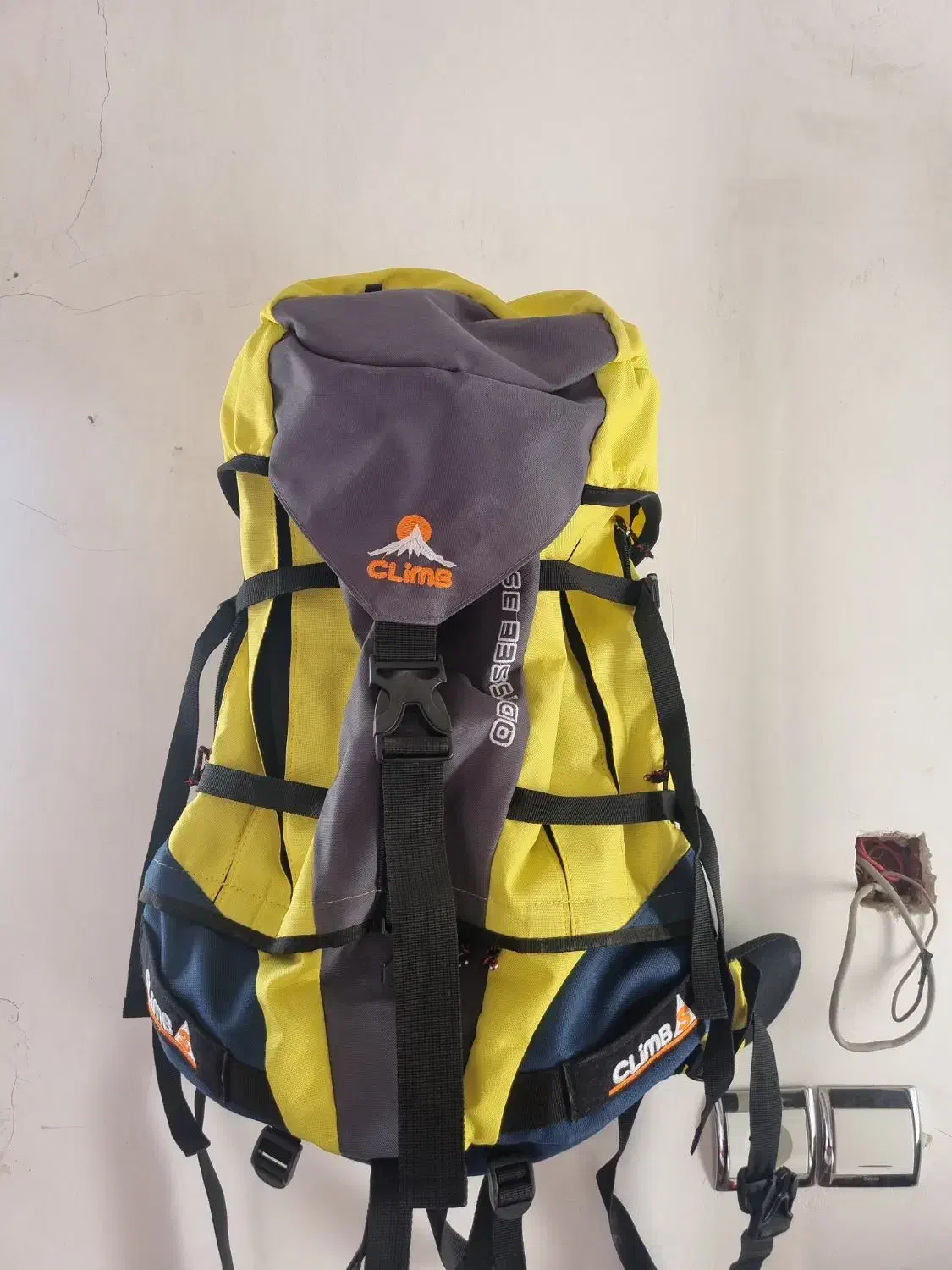 کوله ۶۰ لیتری|کیف، کفش، کمربند|اراک, |دیوار