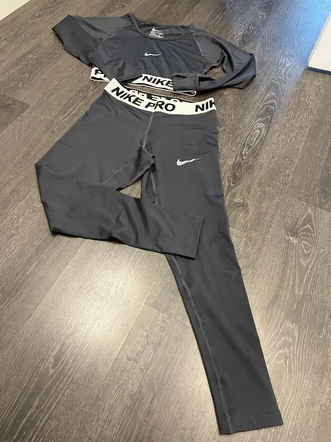 ست کراپ و شلوار ورزشی|لباس|بابلسر, |دیوار