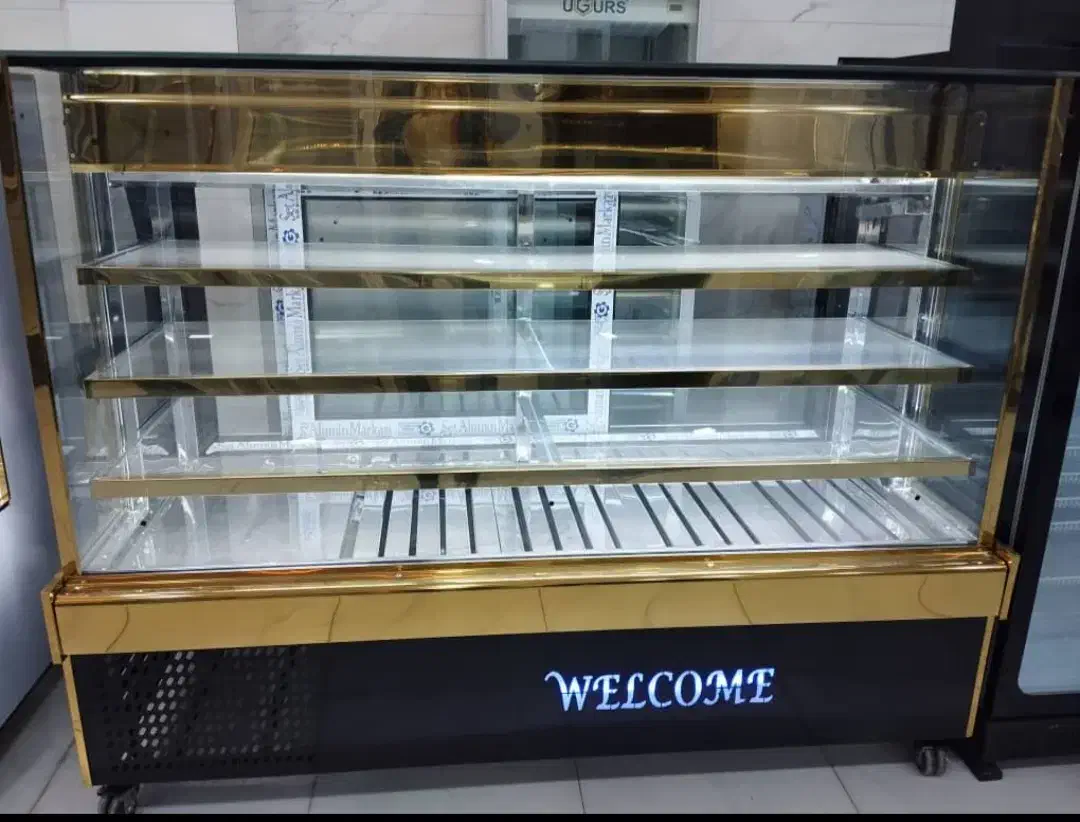 یخچال قنادی مکعبی ویترینی خشک و تر|فروشگاه و مغازه|اصفهان, برازنده|دیوار