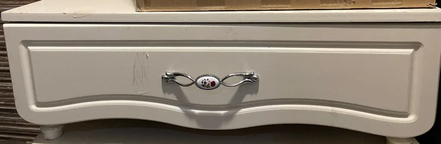 آینه قدی و میز کشو دار زیرش|آینه|بندر کنگان, |دیوار