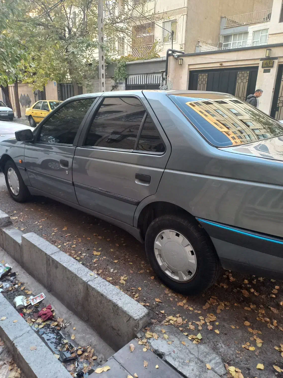 پژو۴۰۵ جی ال ایکس|خودرو سواری و وانت|تهران, شهرک محلاتی|دیوار