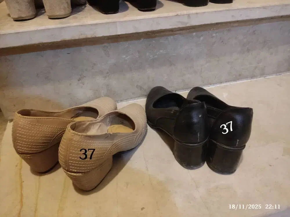 فروش کفش|کیف، کفش، کمربند|دوگنبدان, |دیوار