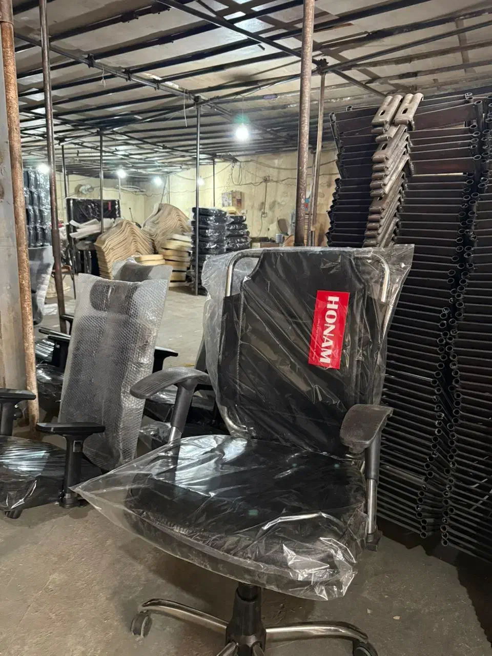 فروش صندلی قیمت پایین|مبلمان اداری|تهران, خلازیر|دیوار