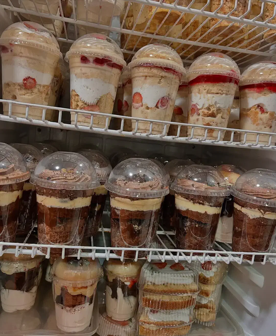 کیک لیوانی .کیک خیس|خوردنی و آشامیدنی|اهواز, کوی مندلی(سه راه خرمشهر)|دیوار