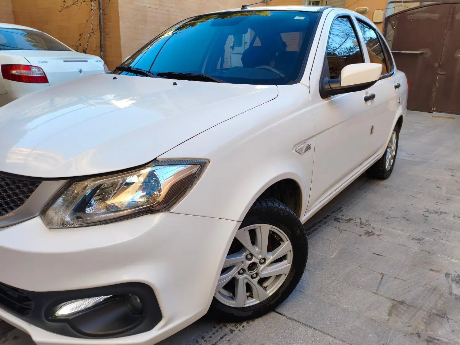 ساینا اتوماتیک S مدل ۱۴۰۲ گیربکس cvt بلژیکی کمکار|خودرو سواری و وانت|مشهد, شهید فرامرز عباسی|دیوار