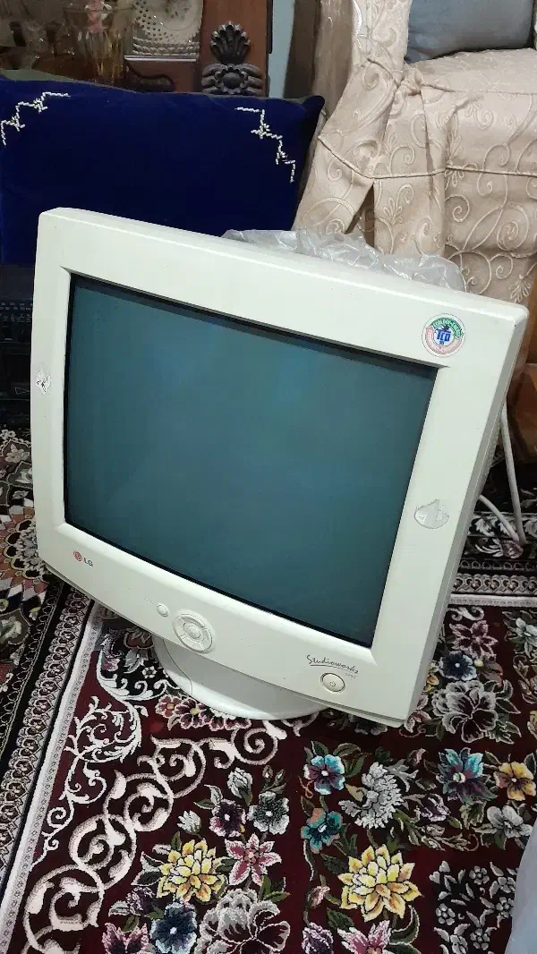 مانیتور|قطعات و لوازم جانبی رایانه|تهران, دهم فروردین|دیوار