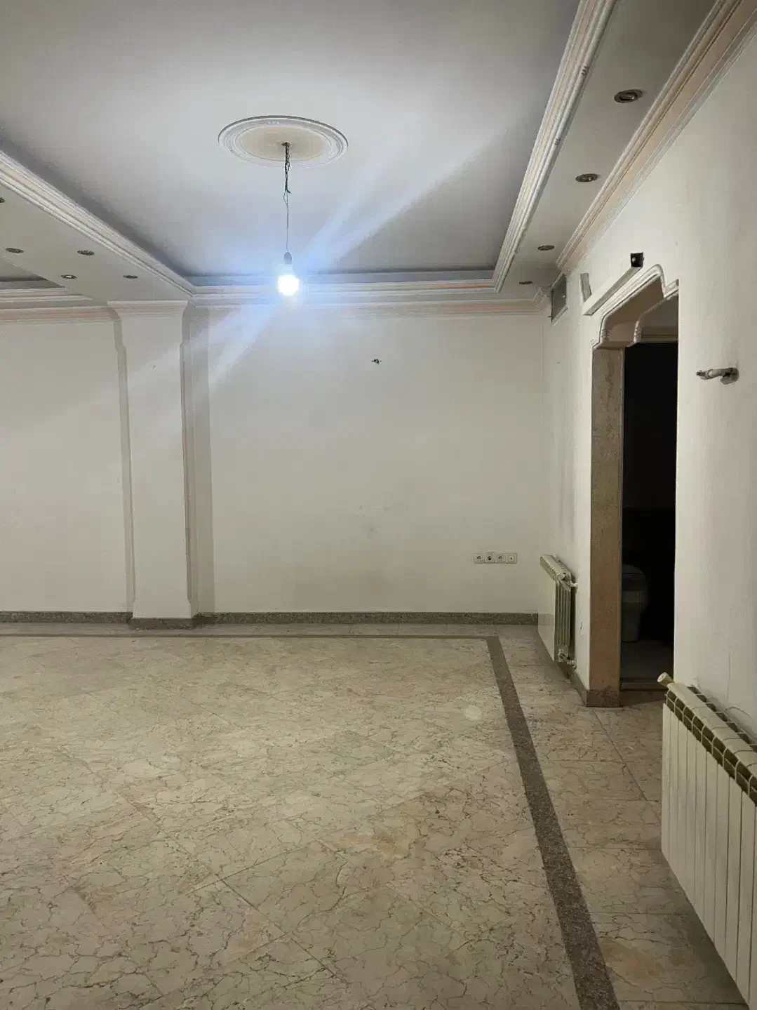 ۱۲۰ مترآپارتمان تکواحدی شهرک راه آهن اقاقیا تخلیه