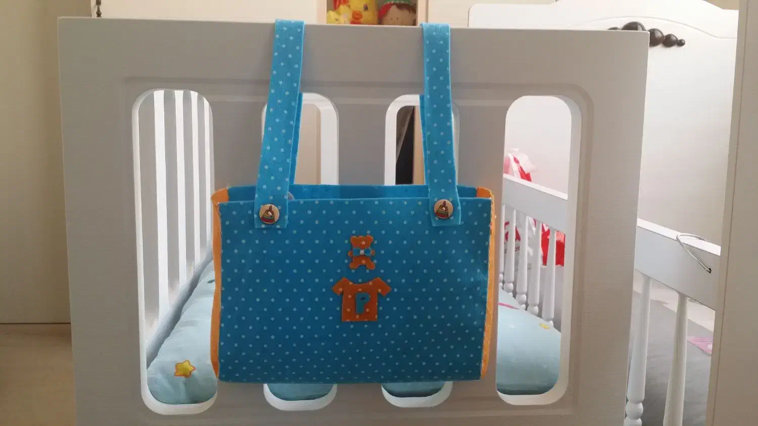 تخت کنار مادر|تخت و سرویس خواب|اندیشه, شهرک مریم|دیوار