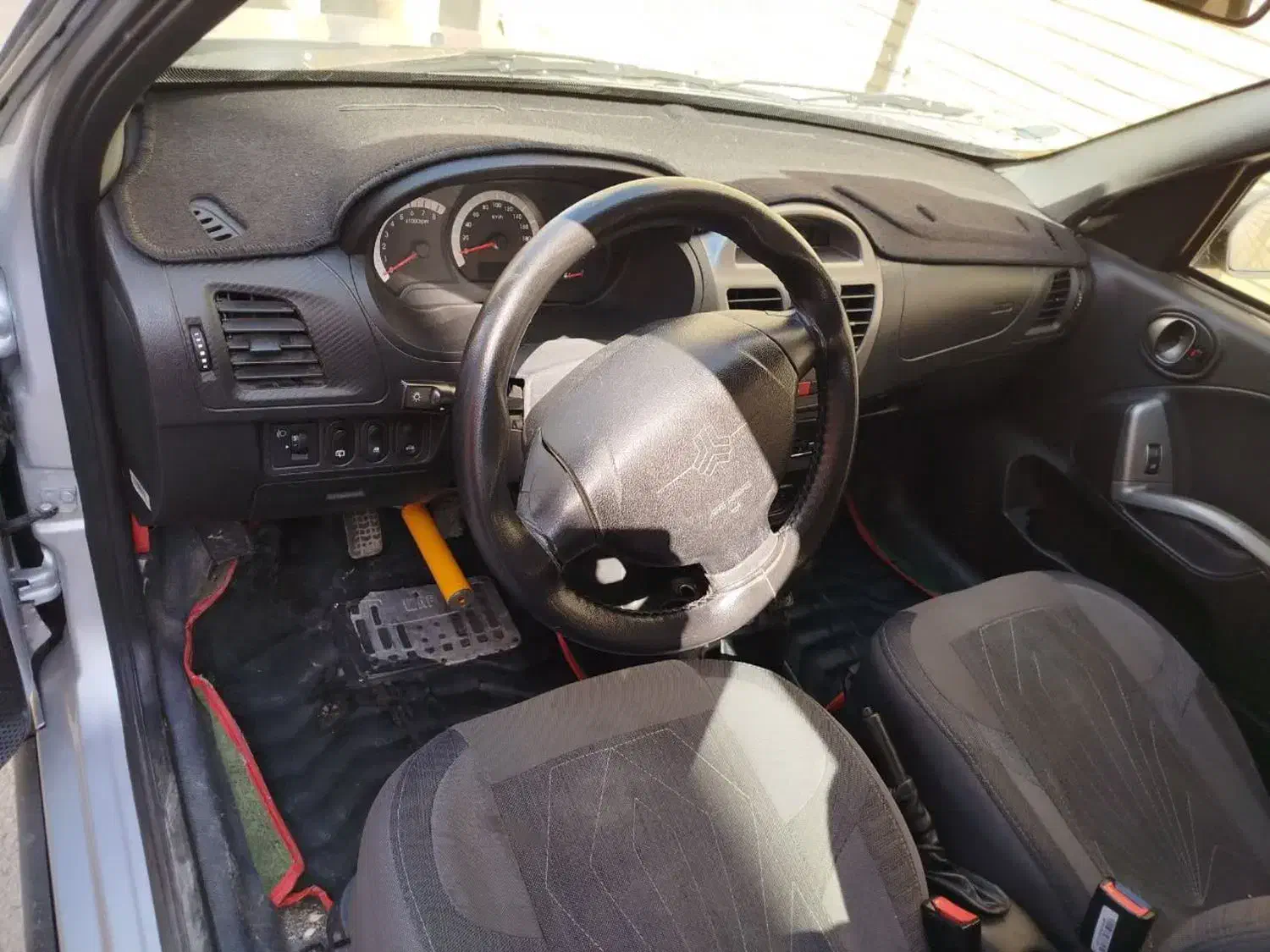 کوییک ار ۱۴۰۱ کم کار|خودرو سواری و وانت|اصفهان, مارچین|دیوار