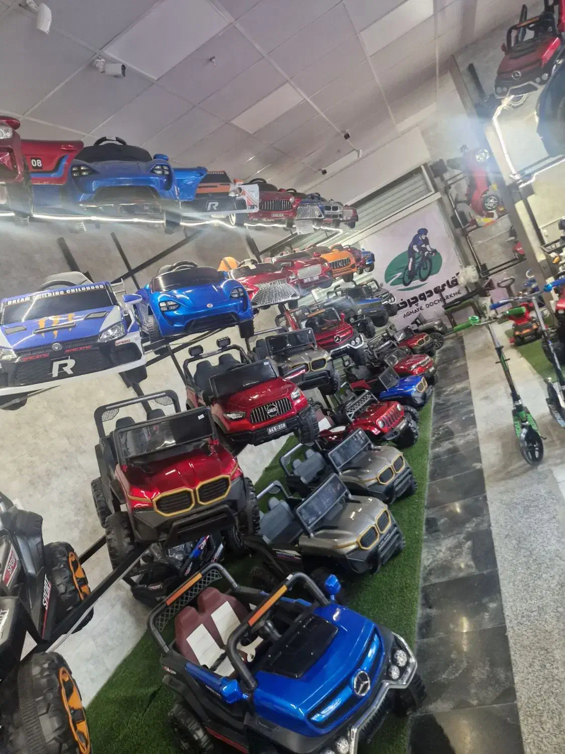 ماشین شارژی /*سیستم موزیکال و گهواره|اسباببازی|کرج, کیانمهر|دیوار