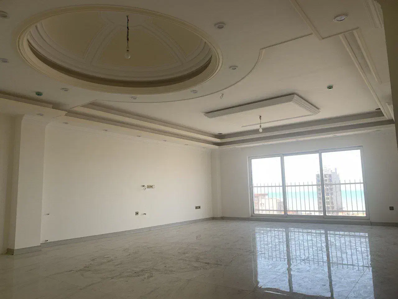 آپارتمان نوساز ۱۵۰ متری با تراس دید به دریا|فروش آپارتمان|فریدون‌کنار, |دیوار