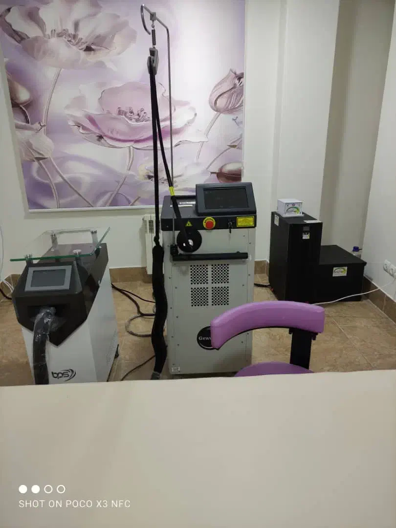 یو پی اس UPS اختصاصی لیزر گراویتی و شبکه|قطعات و لوازم جانبی رایانه|کرج, مصباح|دیوار