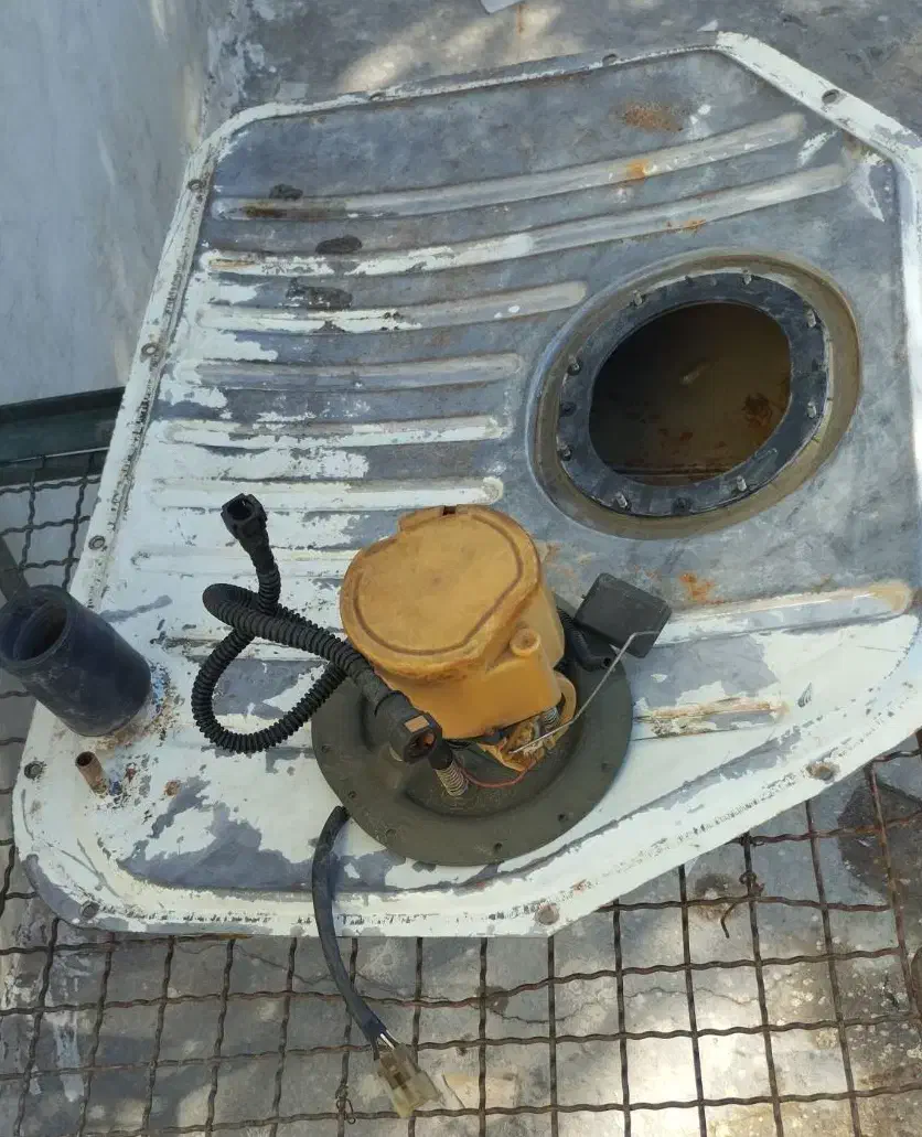 پمپ بنزین و باک پیکان وانت|قطعات یدکی و لوازم جانبی|جیرفت, |دیوار