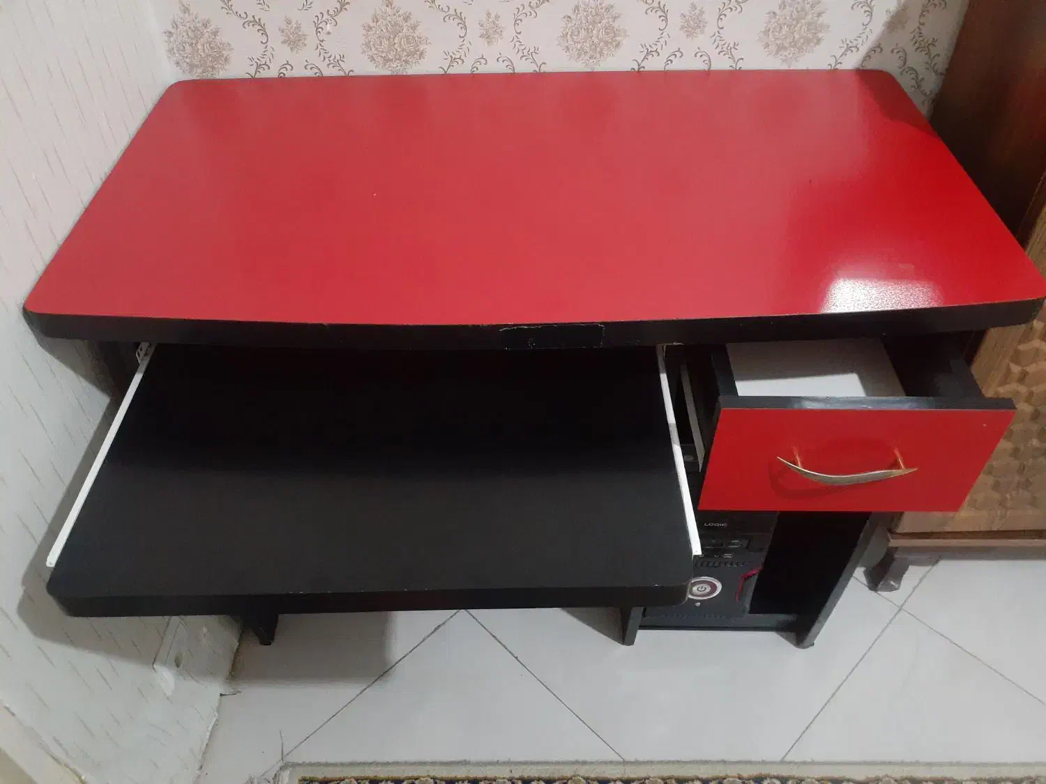 میز کامپیوتر ام دی اف|میز تحریر و کامپیوتر|محمدشهر, همایون ویلا|دیوار