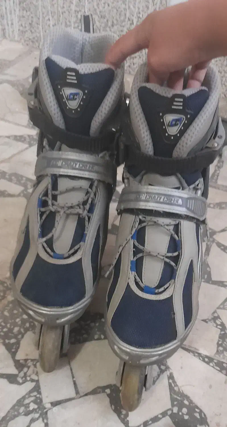 کفش اسکیت سایز های ۴۴،۴۳۴۲ وارداتی|دوچرخه، اسکیت، اسکوتر|زاهدان, |دیوار