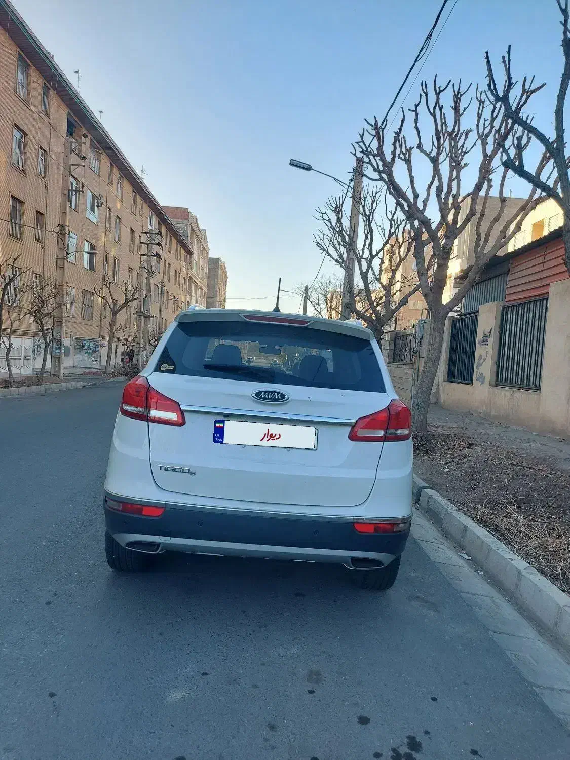 تیگو ۵ ، ۱۴۰۰|خودرو سواری و وانت|کرج, اصفهانی‌ها|دیوار