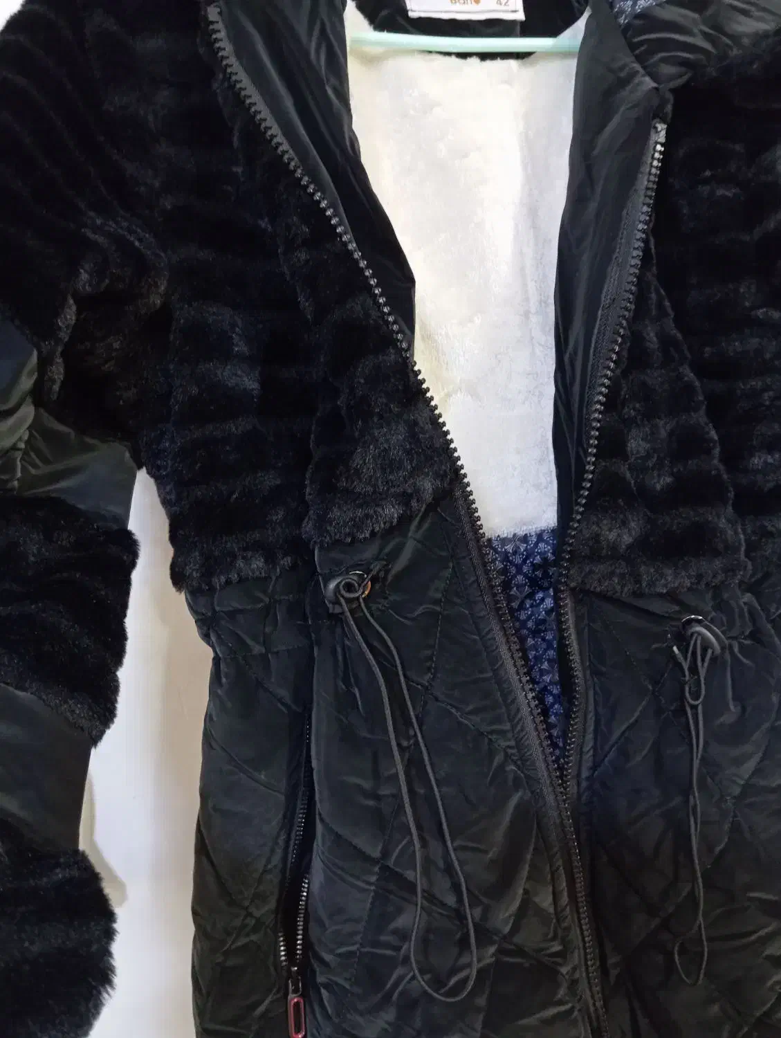 پالتونو|لباس|ارومیه, |دیوار