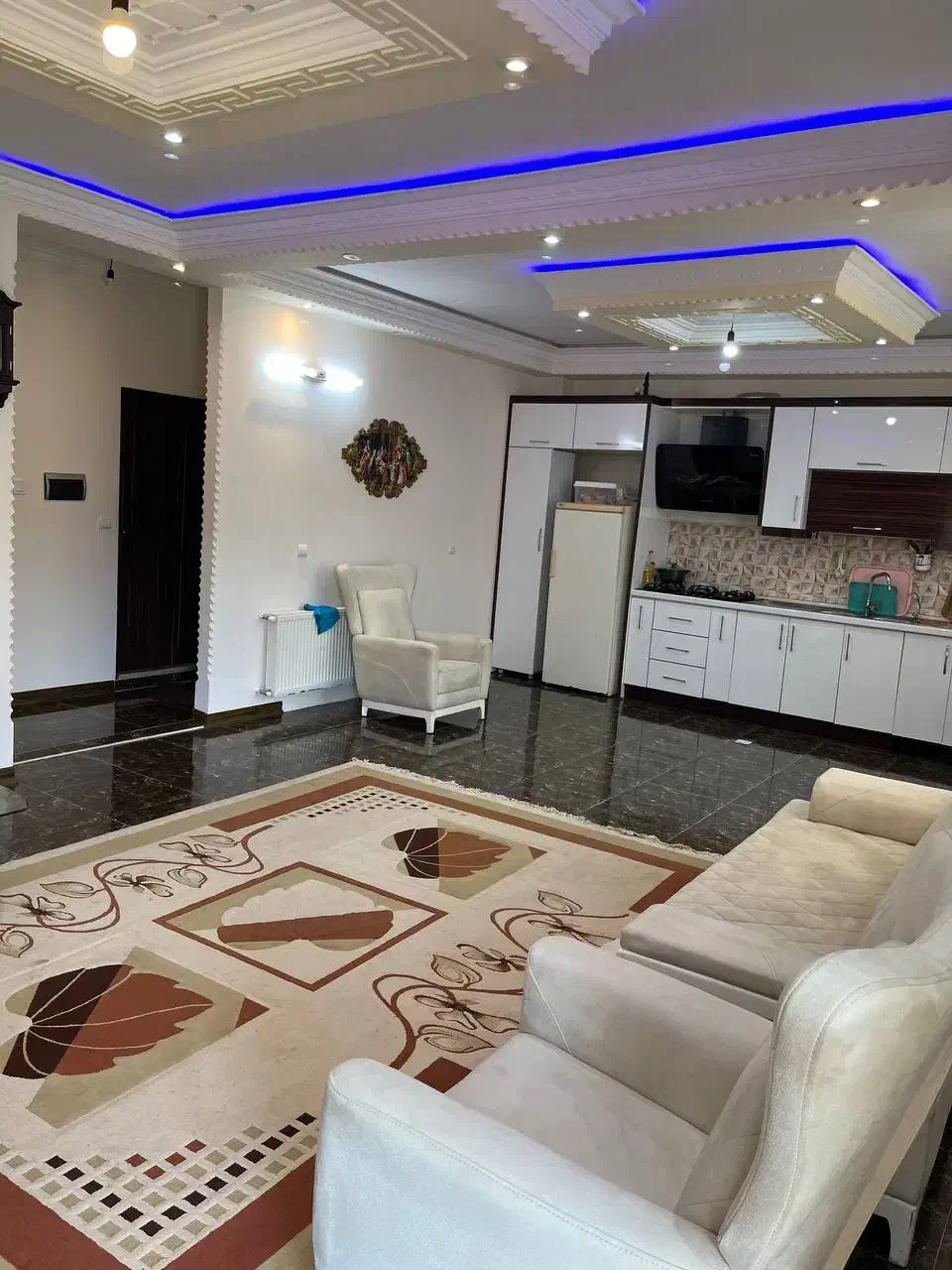 ویلا داری چشم انداز در منطقه توریستی لفور|فروش خانه و ویلا|آلاشت, |دیوار