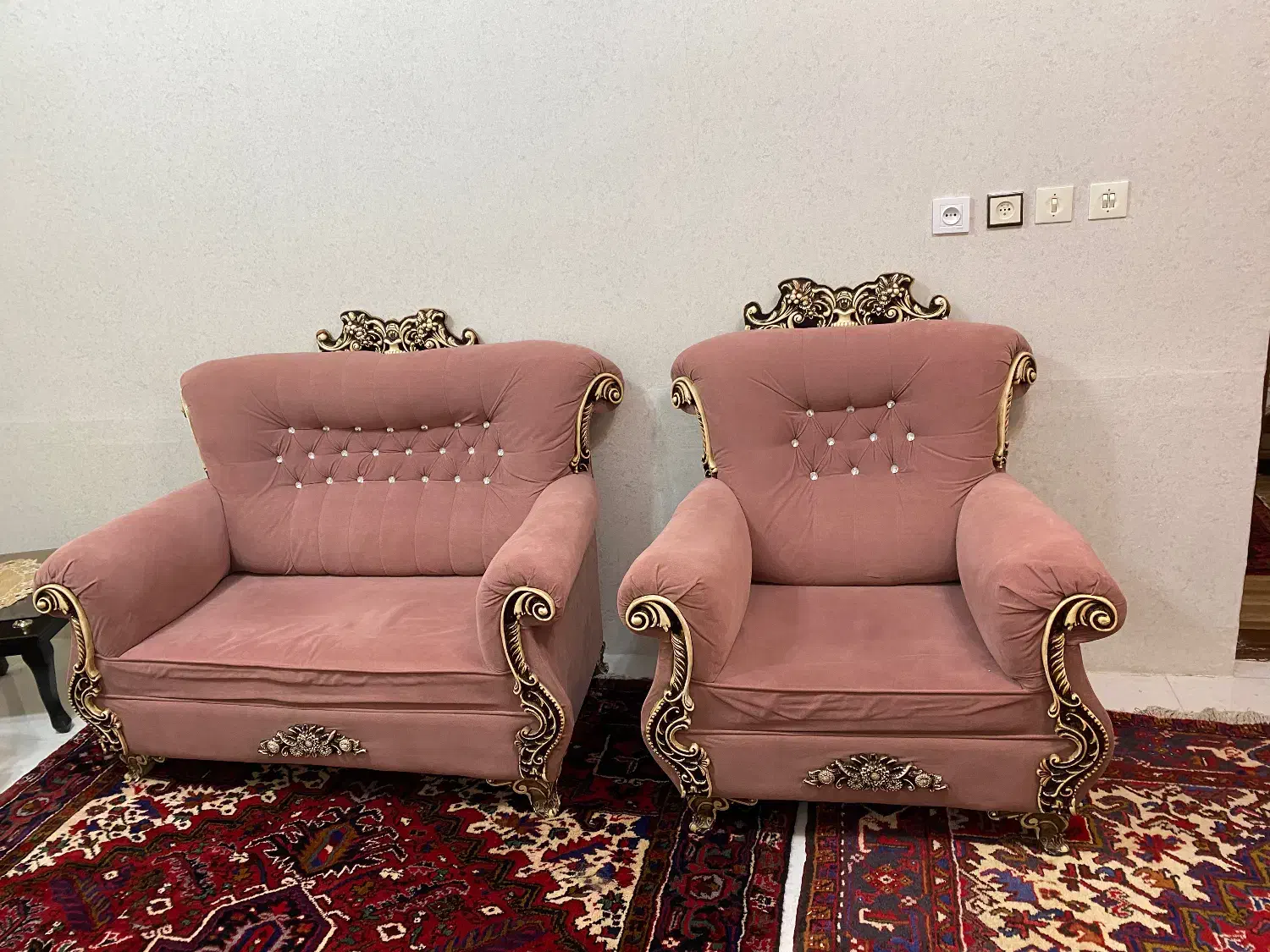 مبل ۷نفره|مبلمان خانگی و میز عسلی|بناب, |دیوار